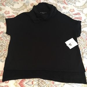 NWT Beyond Yoga Black Short Sleeve Workout Top